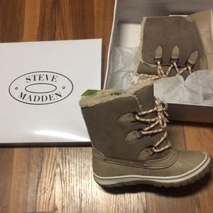 Steve Madden Snow Boots